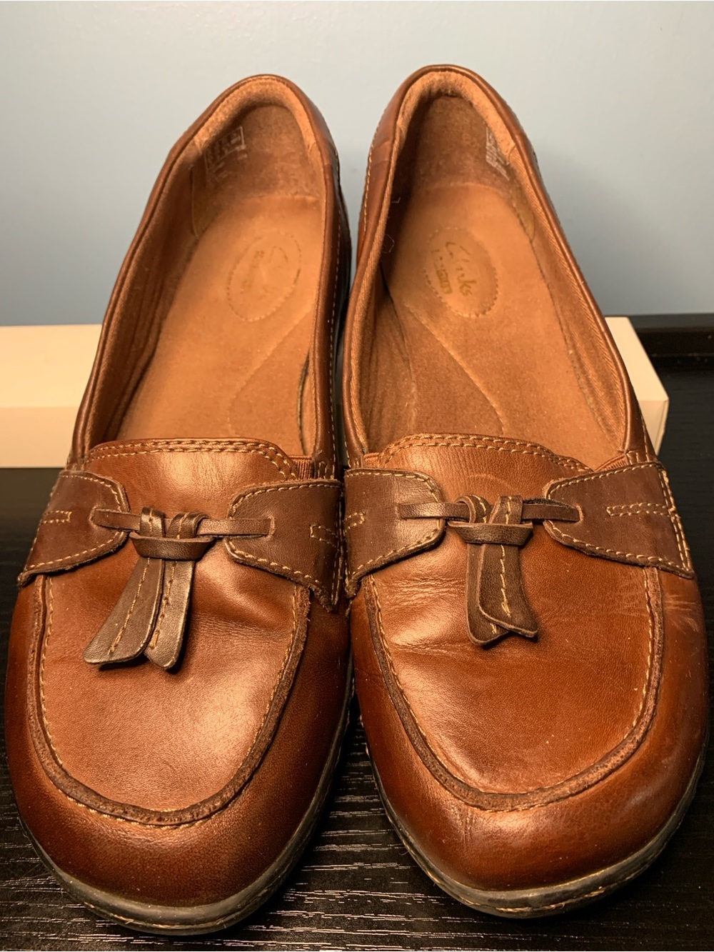 Clarks Women's Brown Leather Tassel Slip-On Loafers